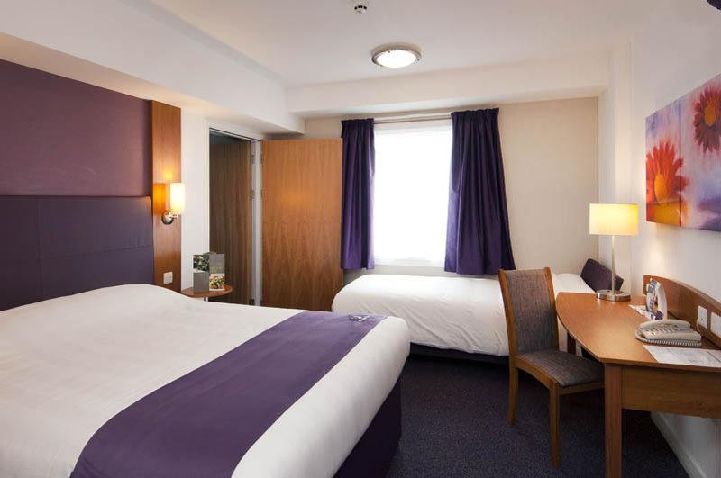 Premier Inn Ashby De La Zouch Екстер'єр фото